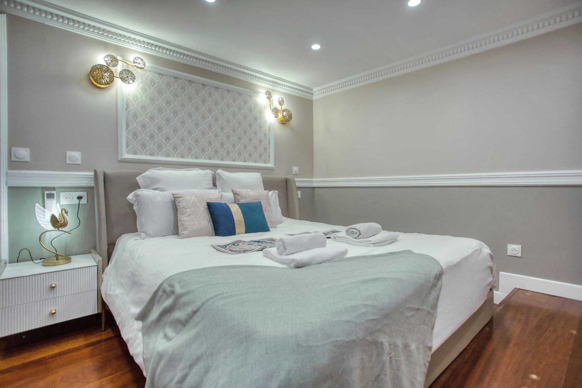Elegant Triplex In Paris - Ideal For 10 - Aircon מראה חיצוני תמונה