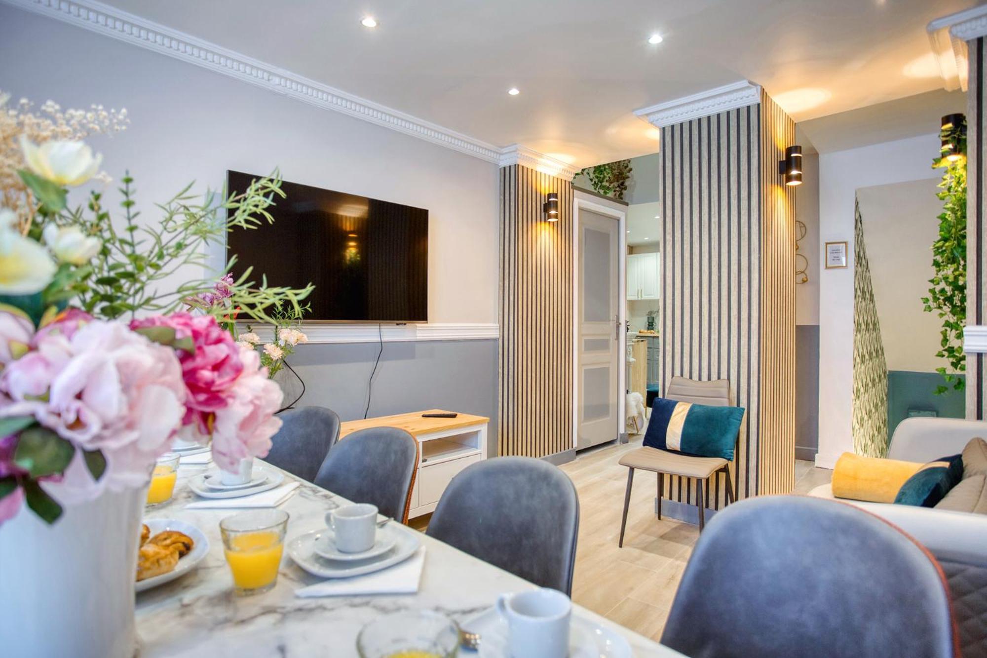 Elegant Triplex In Paris - Ideal For 10 - Aircon מראה חיצוני תמונה