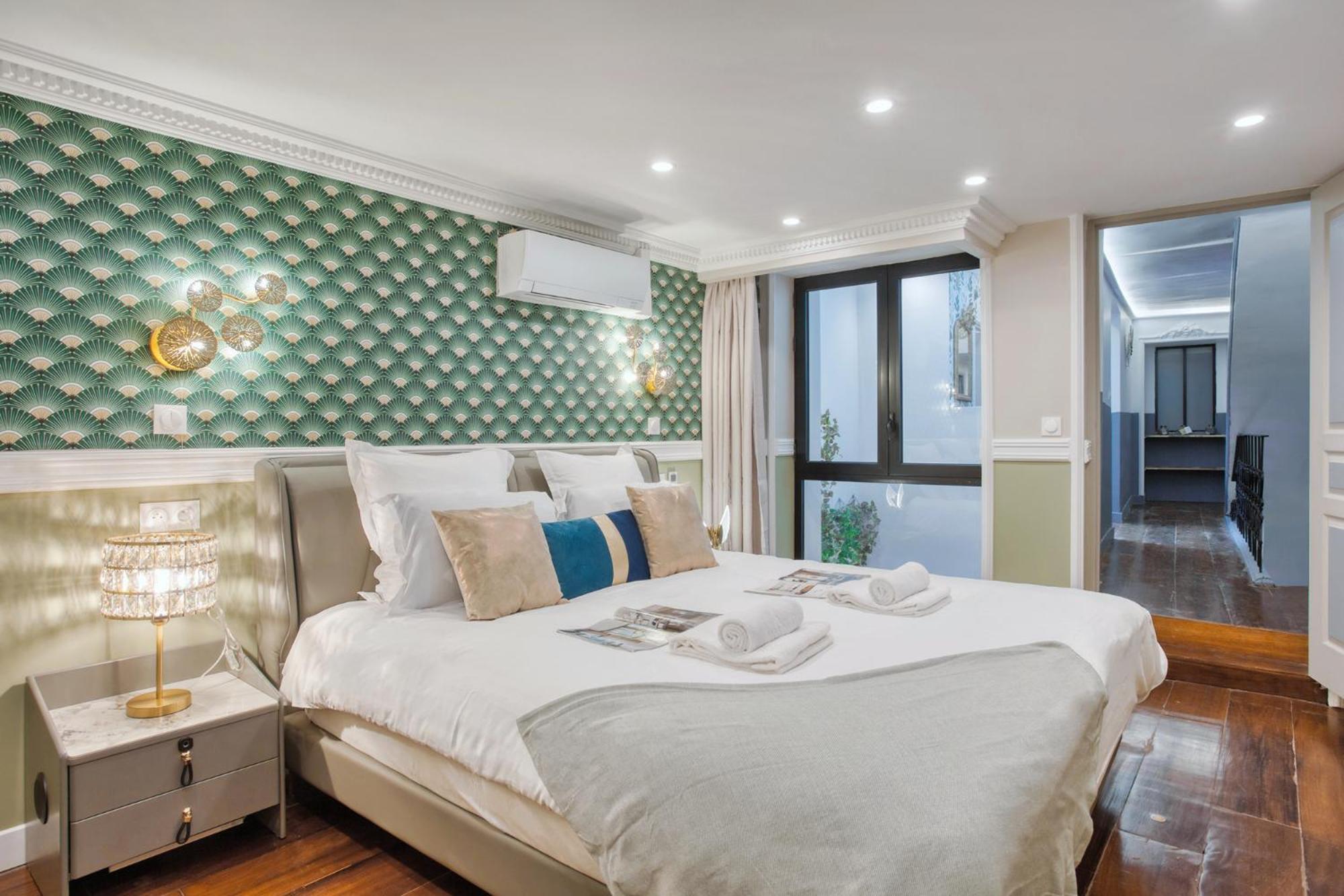 Elegant Triplex In Paris - Ideal For 10 - Aircon מראה חיצוני תמונה