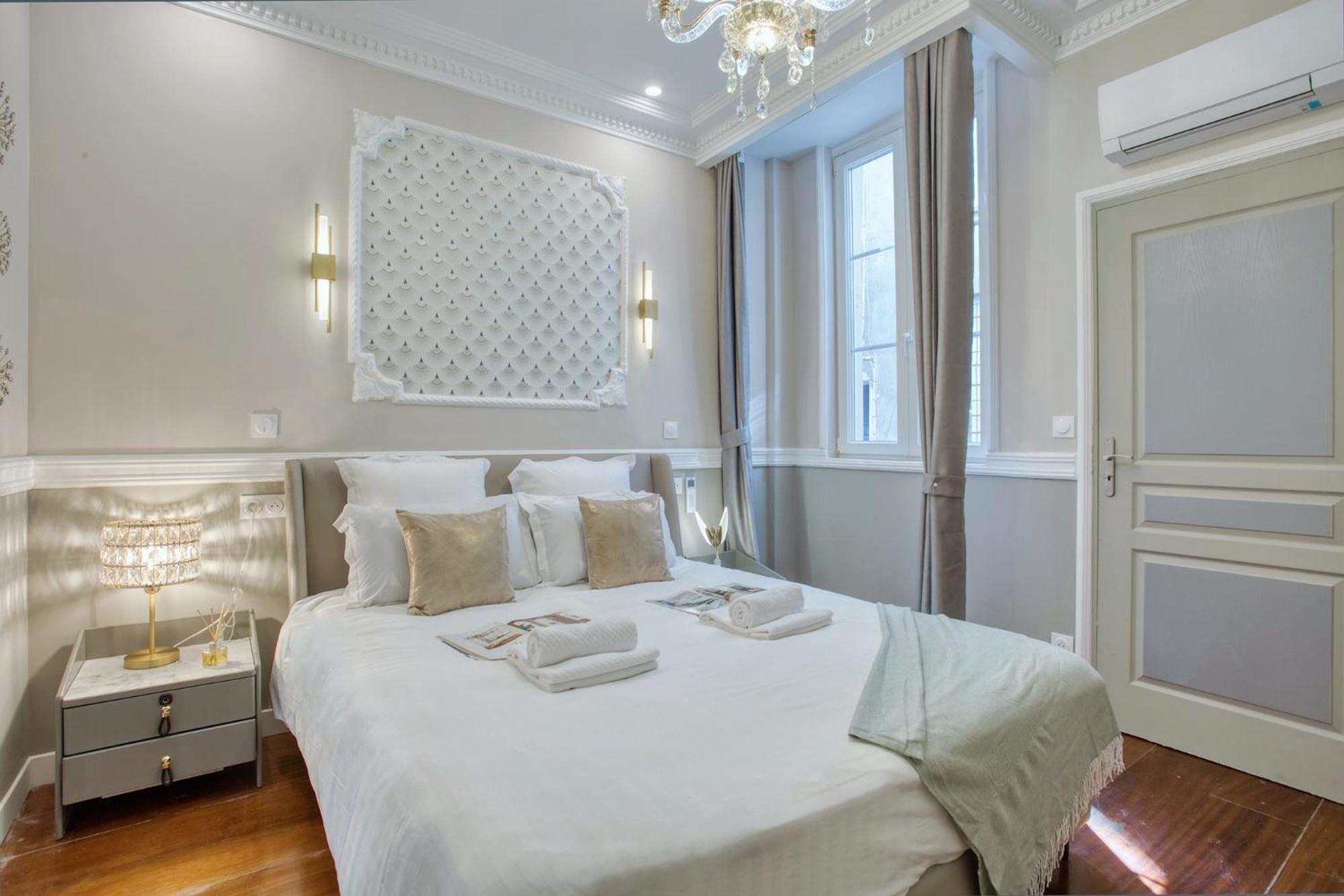 Elegant Triplex In Paris - Ideal For 10 - Aircon מראה חיצוני תמונה