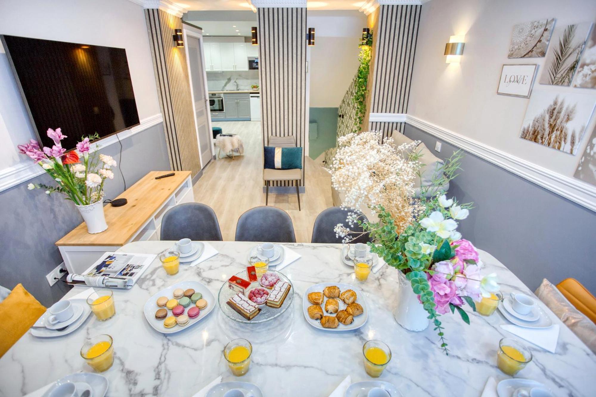 Elegant Triplex In Paris - Ideal For 10 - Aircon מראה חיצוני תמונה